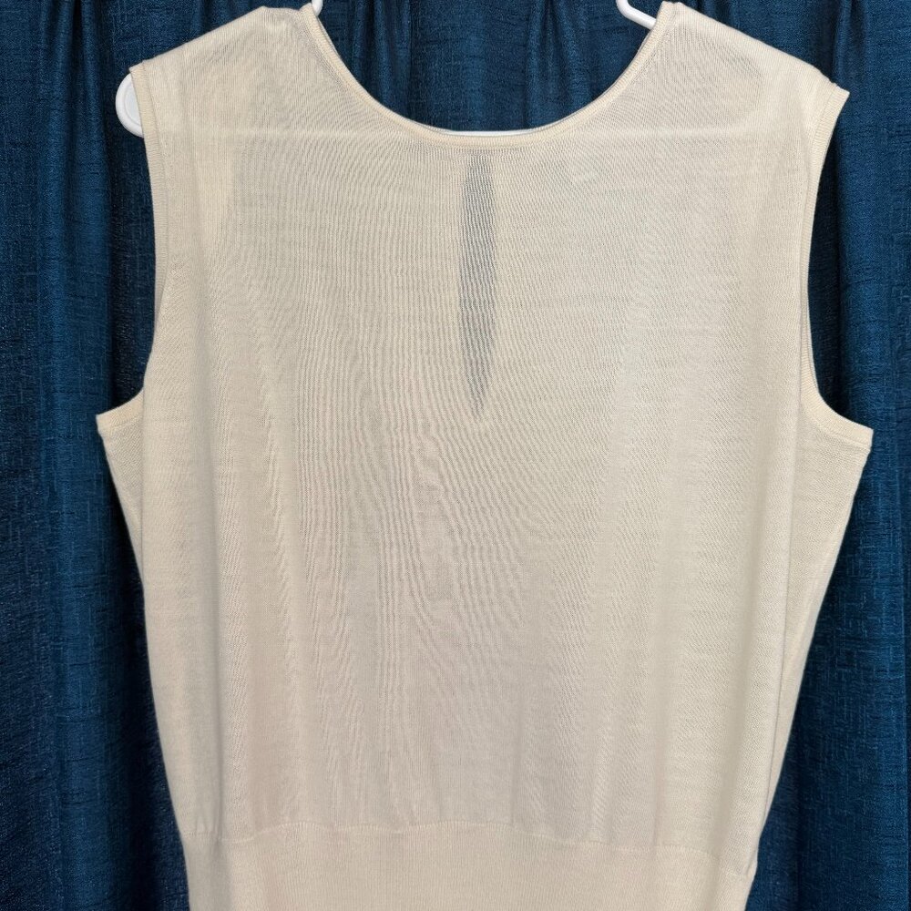 100% Merino Wool Banana Republic Women's Tank Size M